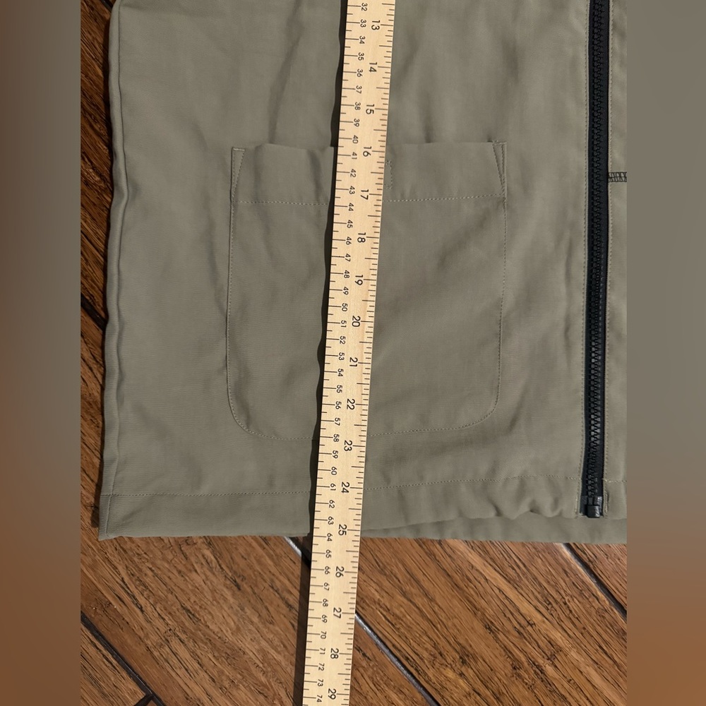Adidas Green Zip Up Lightweight Vest - Picture 11 of 11
